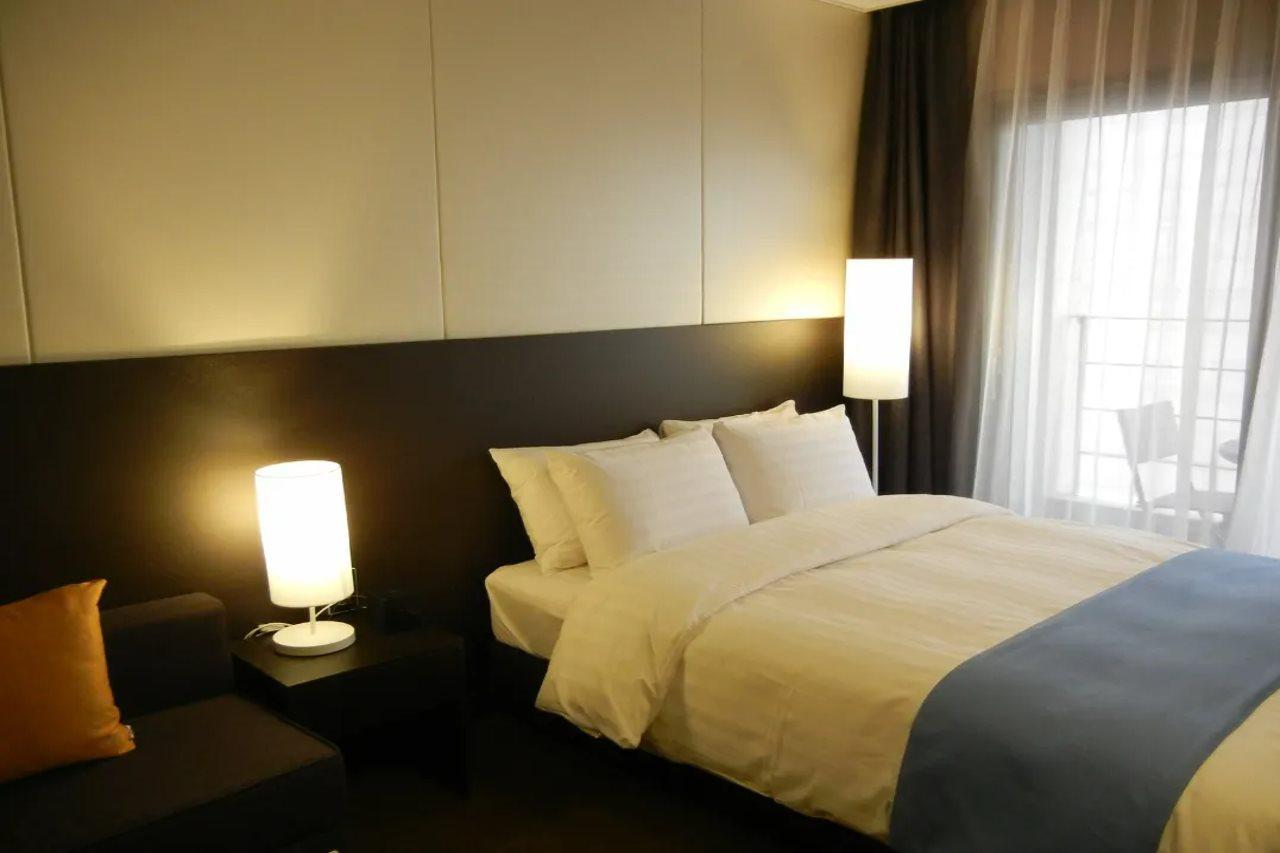 S Stay Dongtan Hotel Hwaseong Exterior photo